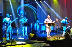 10850729_10205516369018363_2105547730_n