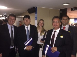 Comitiva de representantes das associações