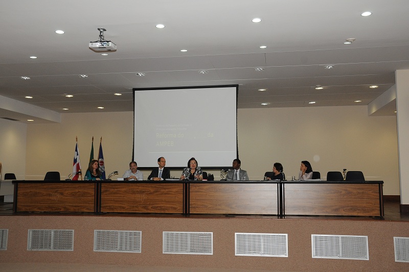 Assembleia – Projeto de Reforma do Estatuto da Ampeb – 17.08.2012