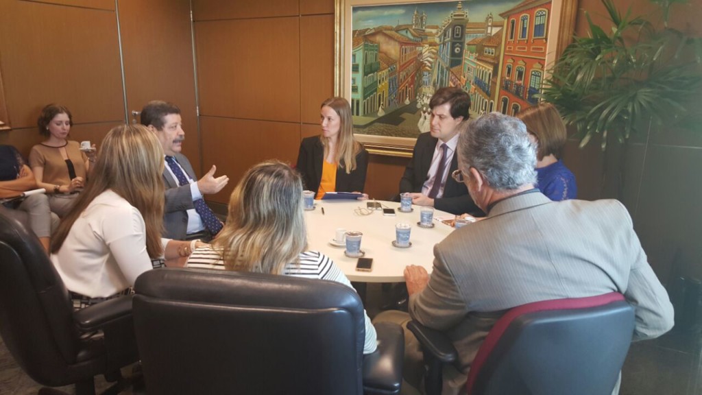 Ampeb, PGJ e TJ discutem implantação da Audiência de Custódia no interior da Bahia