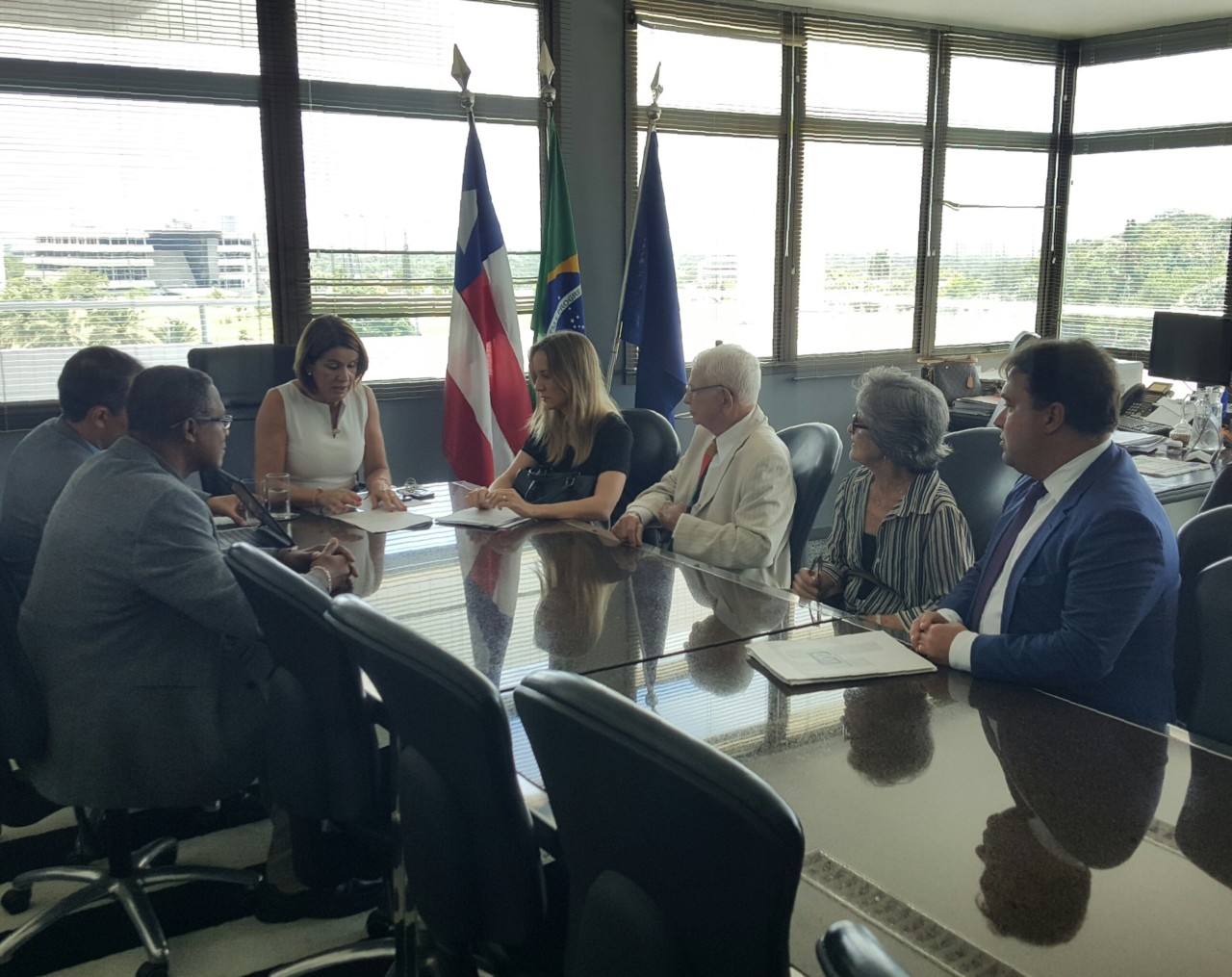 Ampeb se reúne com PGJ sobre folha dos aposentados