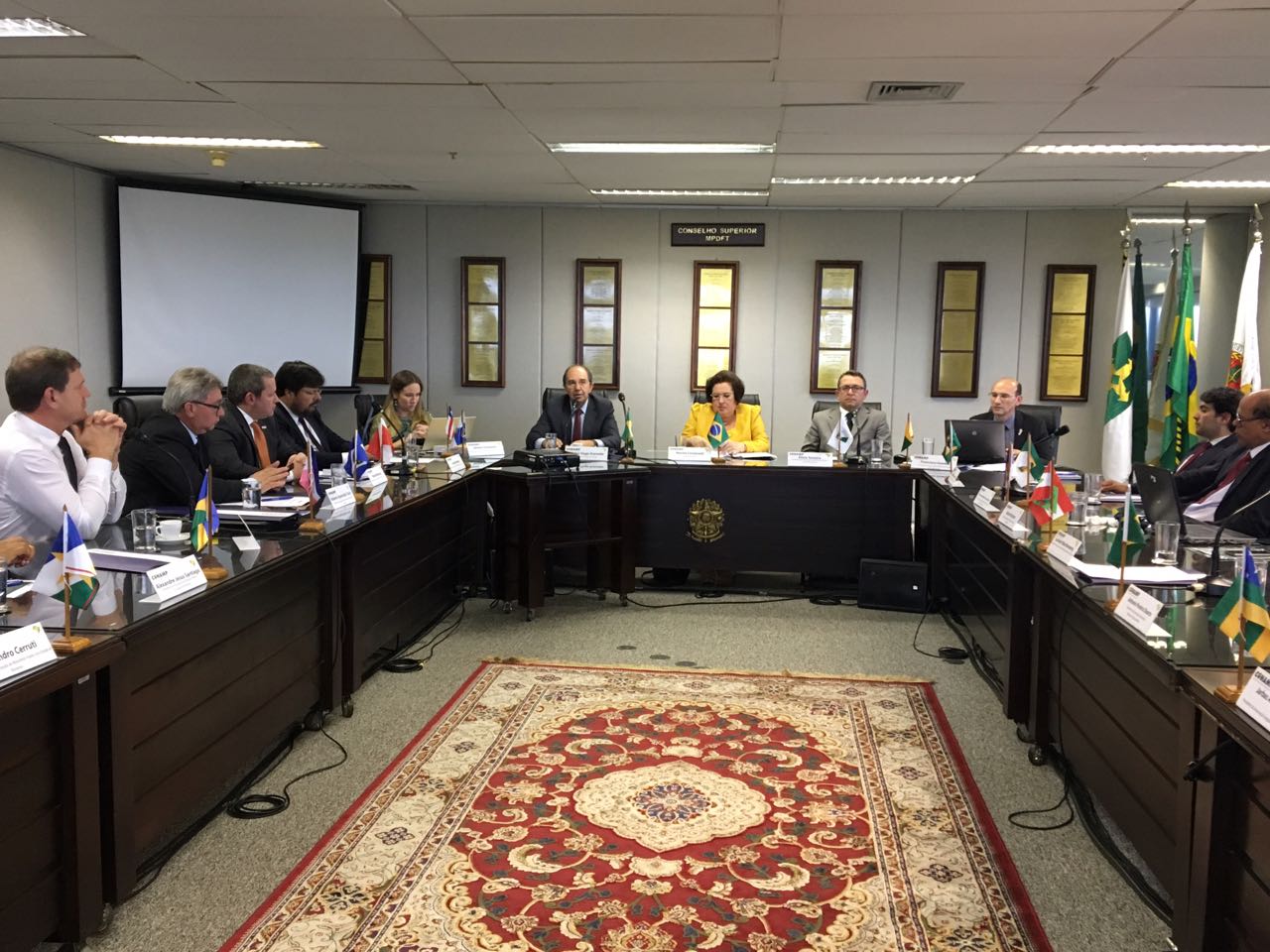 Presidente da Ampeb participa de reunião da CONAMP