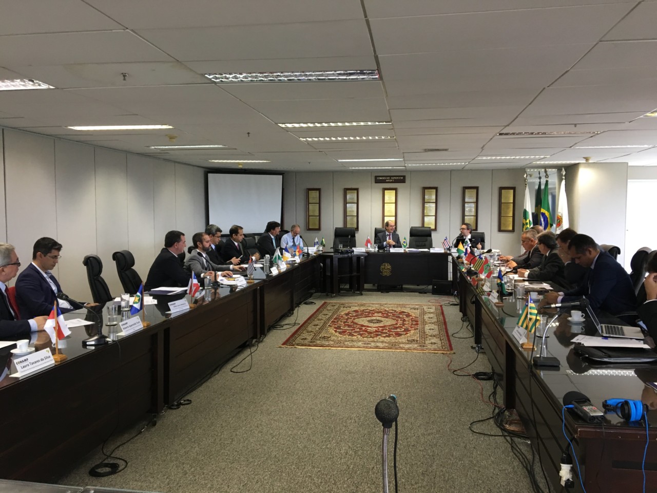 Comissão de aposentados é criada durante reunião da CONAMP