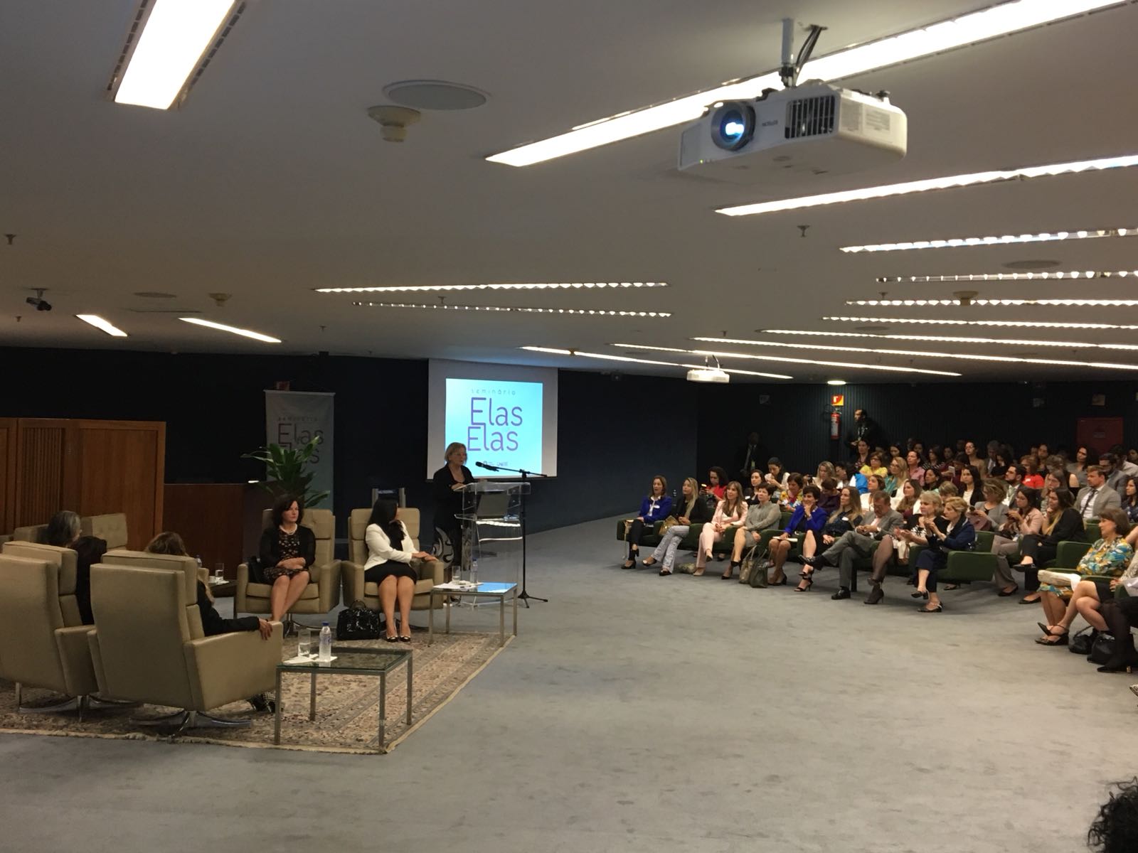 Presidente da Ampeb representa CONAMP em evento do CNJ, Seminário “Elas por Elas”