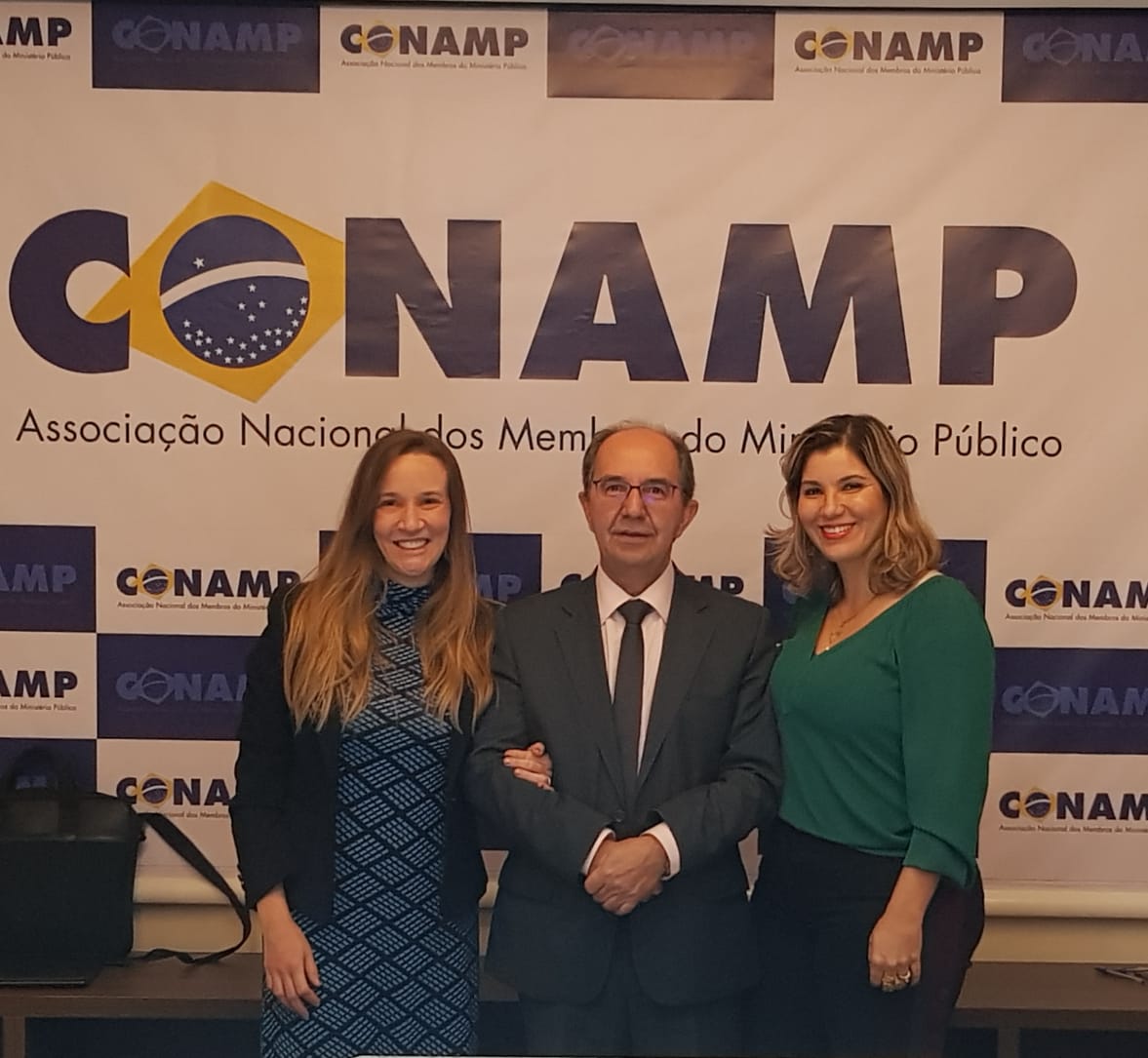 Ampeb participa da primeira reunião da comissão de mulheres da CONAMP