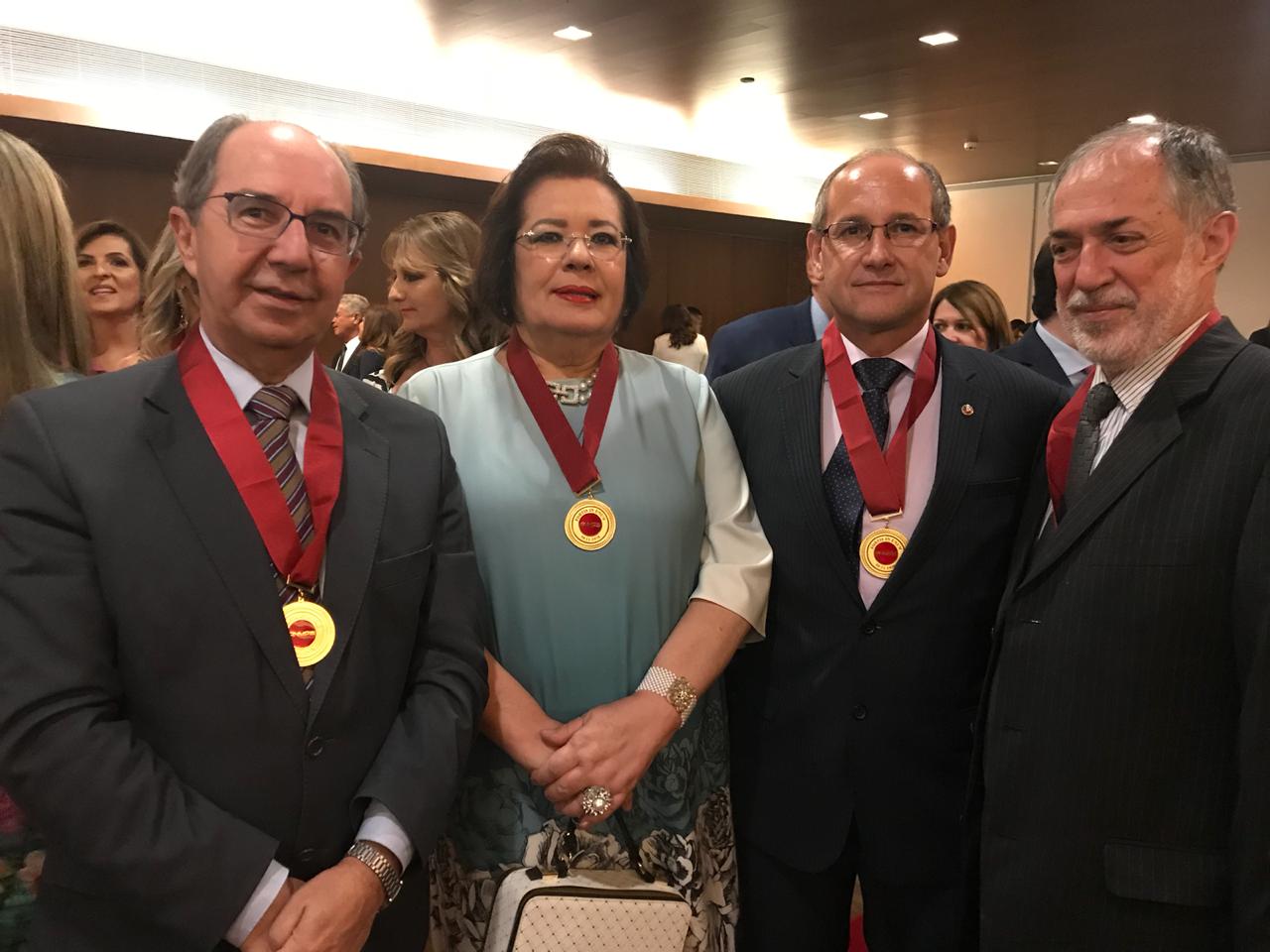 Associada é homenageada em evento da ANMPM