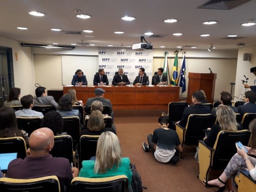 CONAMP participa de ato de desagravo à força-tarefa da Lava Jato em Curitiba