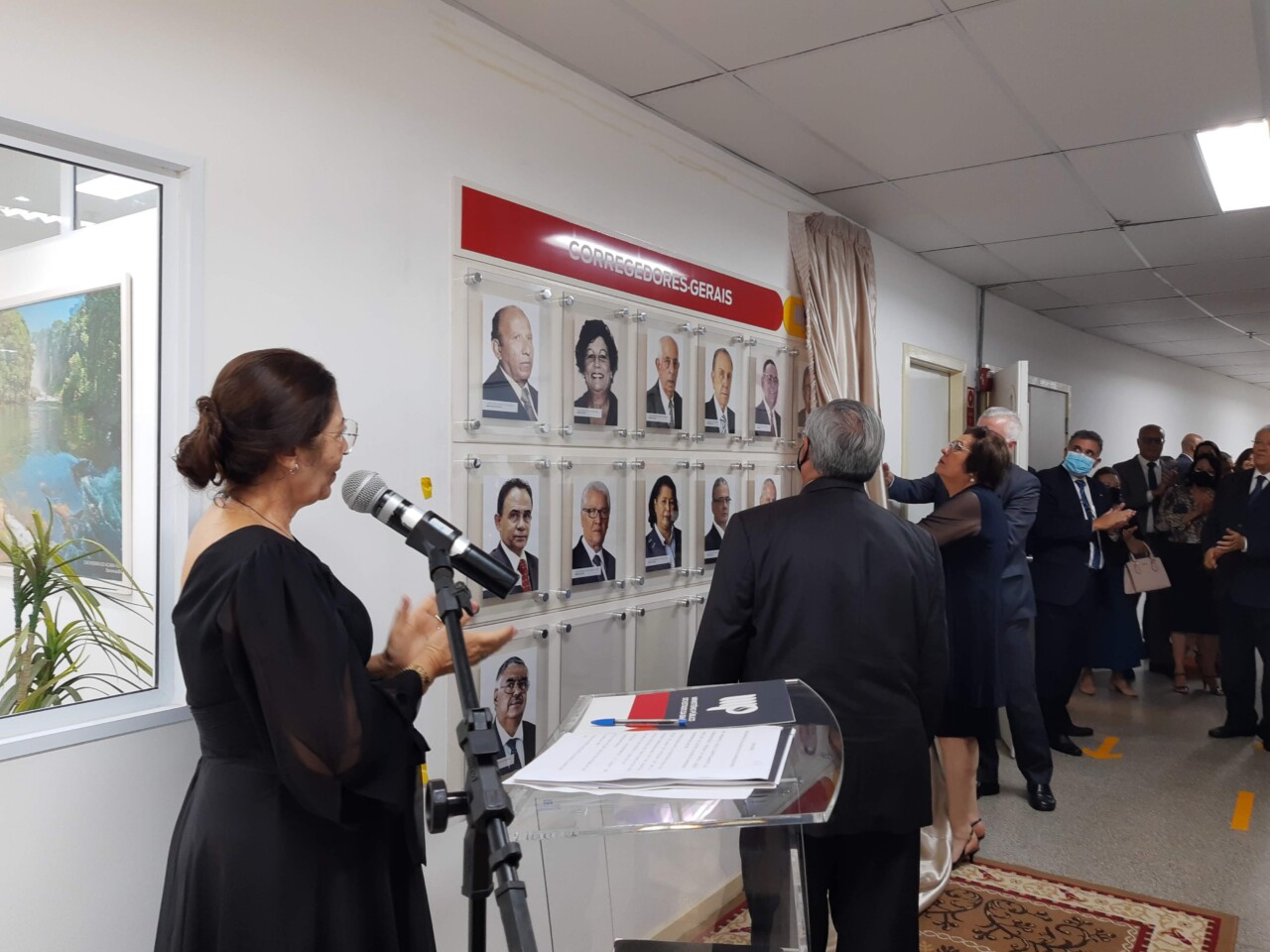 Inauguração da nova galeria de ex-corregedores-gerais do MP-BA e aposição da foto do ex-corregedor-geral Zuval Ferreira