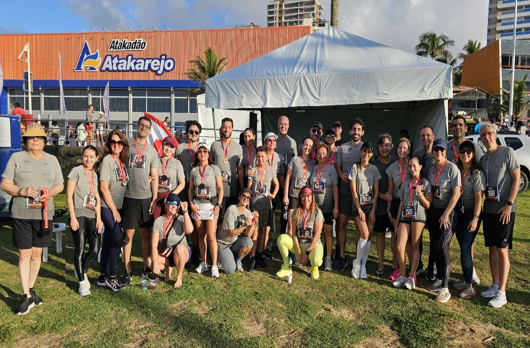 Corrida reúne participantes da AMPEB em clima de incentivo e superação