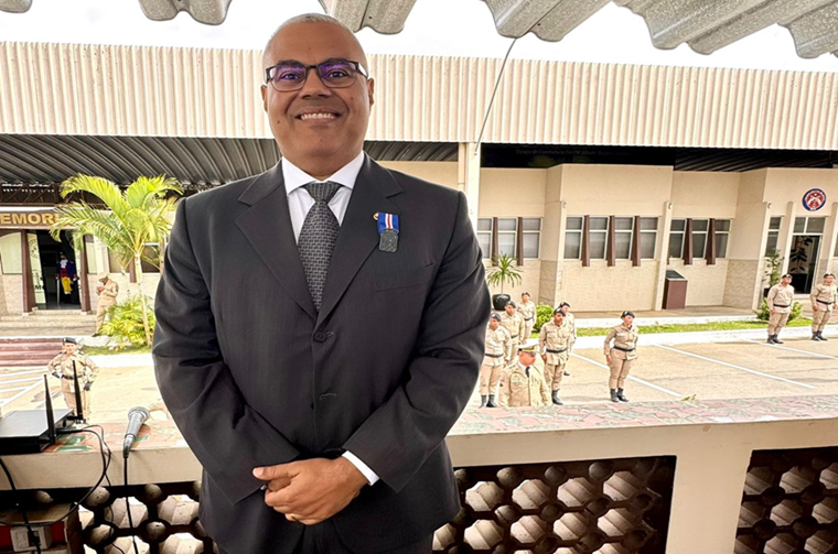 Homenagem reconhece atuação de Beneval Mutim no combate à criminalidade
