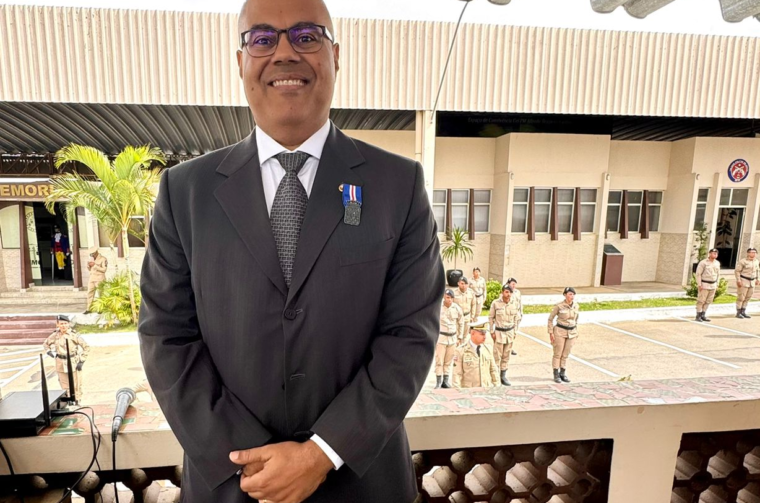 Homenagem reconhece atuação de Beneval Mutim no combate à criminalidade