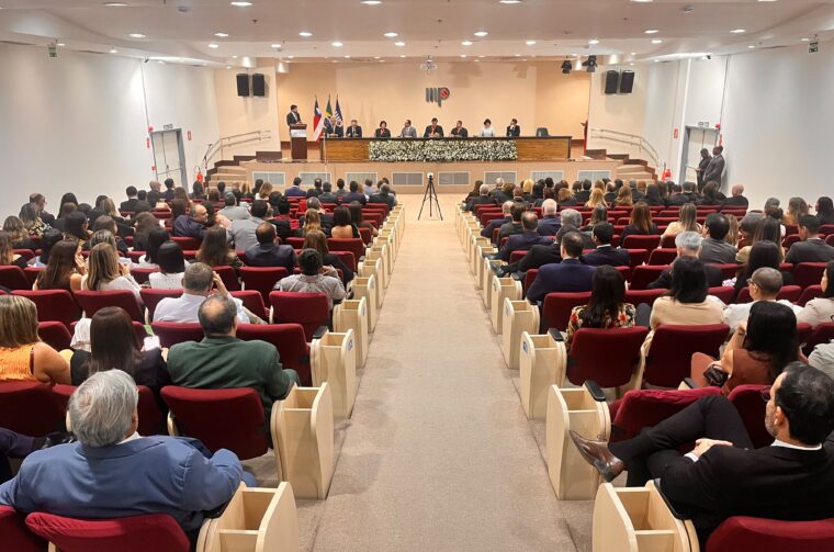 Projeto-piloto de correição é realizado no MP-BA e conta com presença da AMPEB